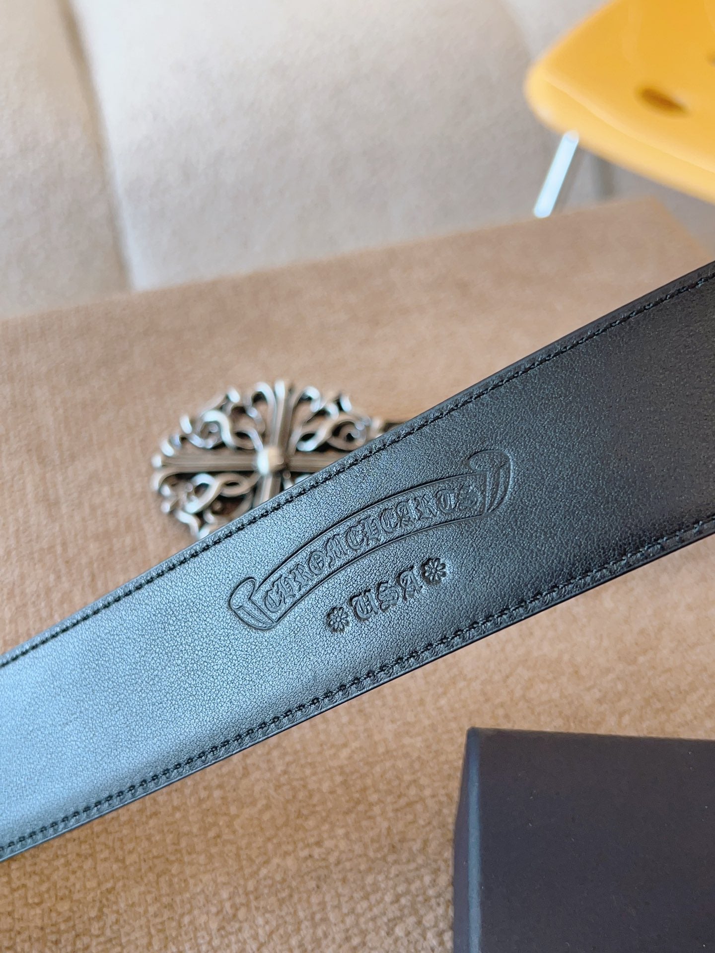 255RA17PDE Stylish  High quality belt With full package