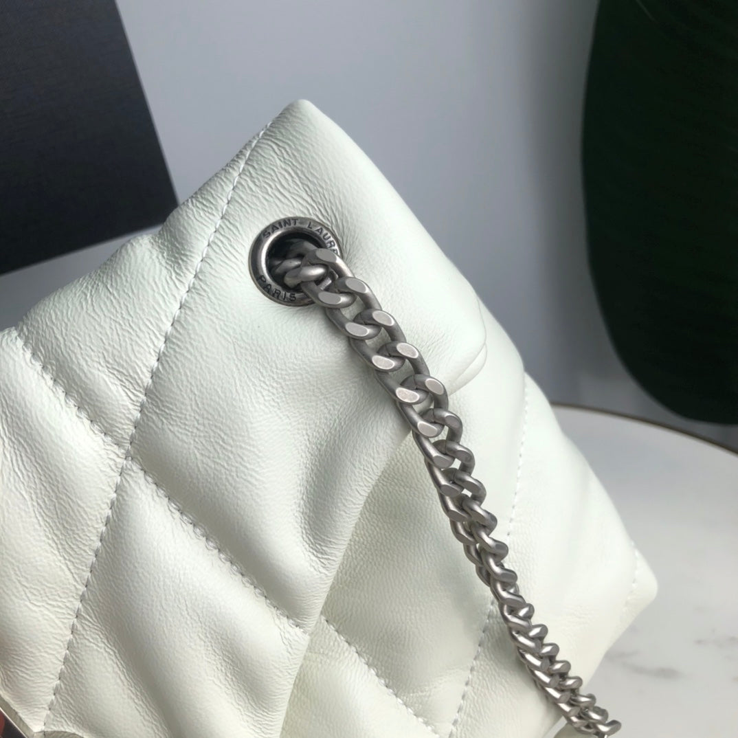 1XSL266BDE Stylish leather bag 