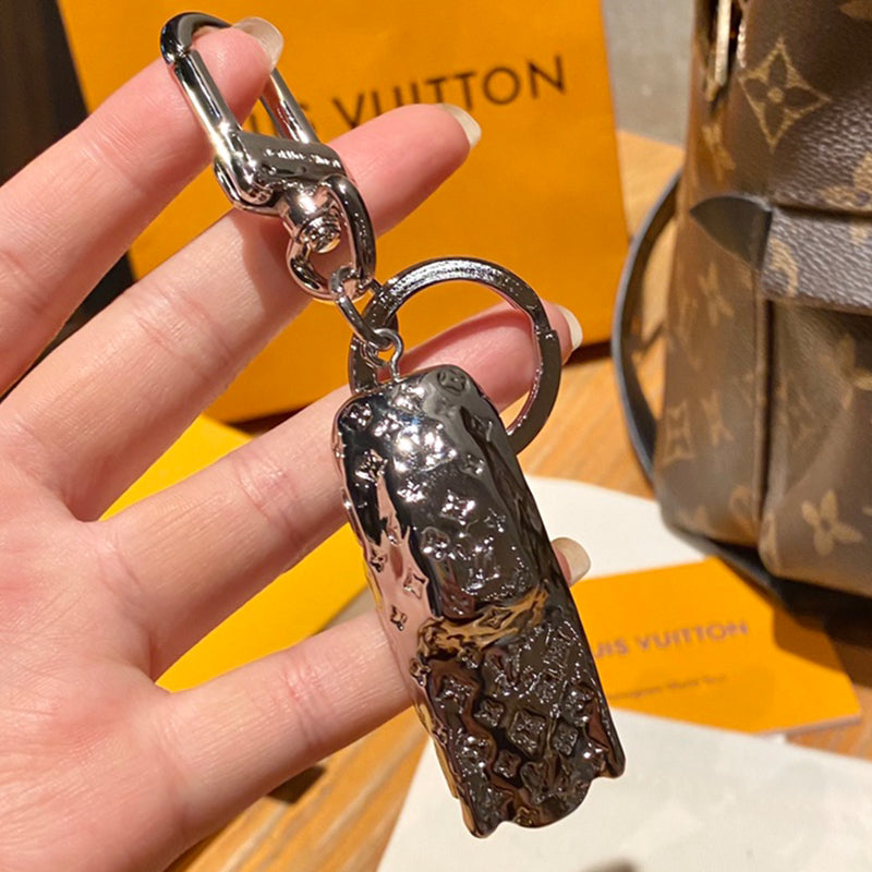 1E19ADE Stylish  Keychains