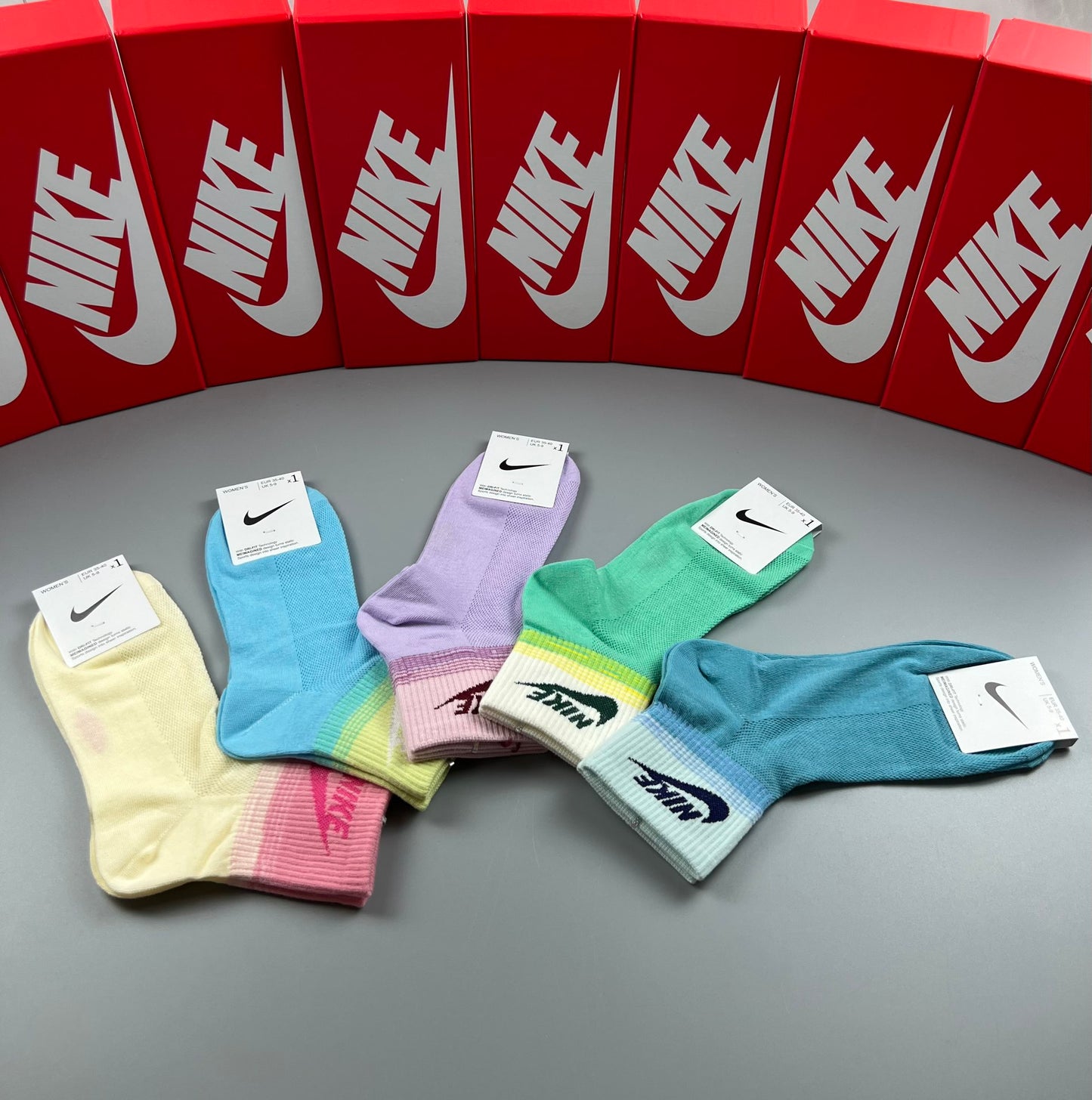 235QA70SDE Stylish socks(5 pairs )