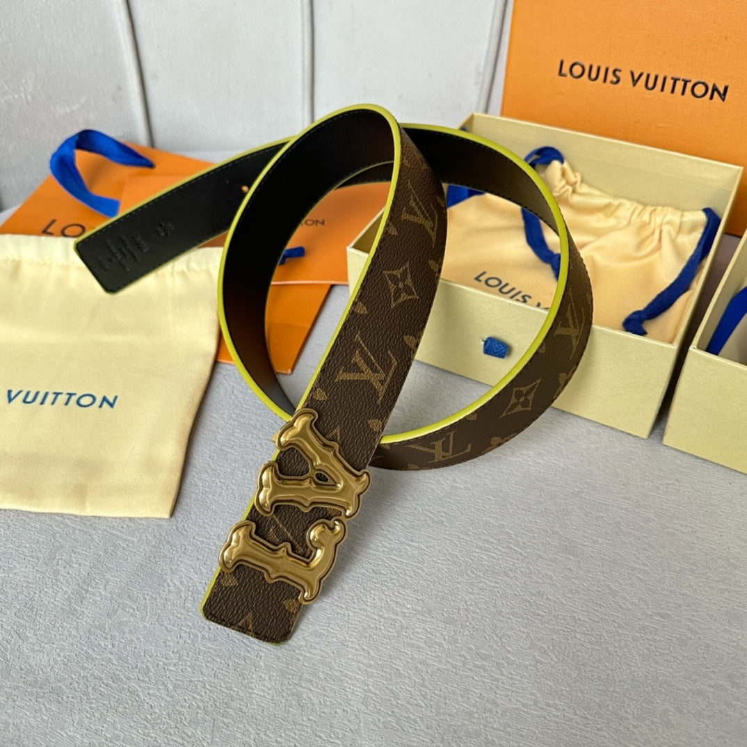 14E5PDE Stylish  High quality belt With full package