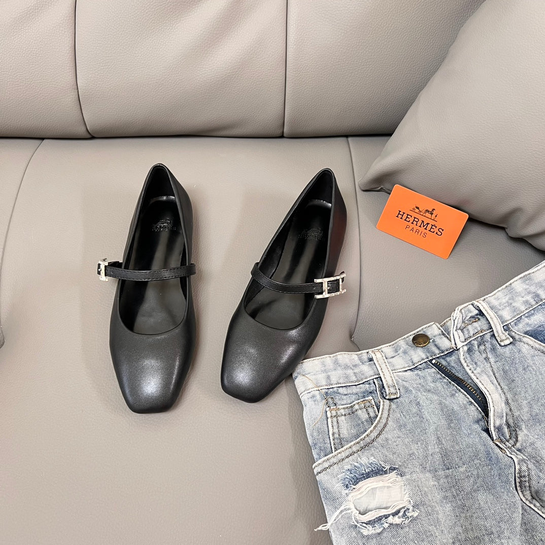 1JE1ZDE Stylish leather  boots