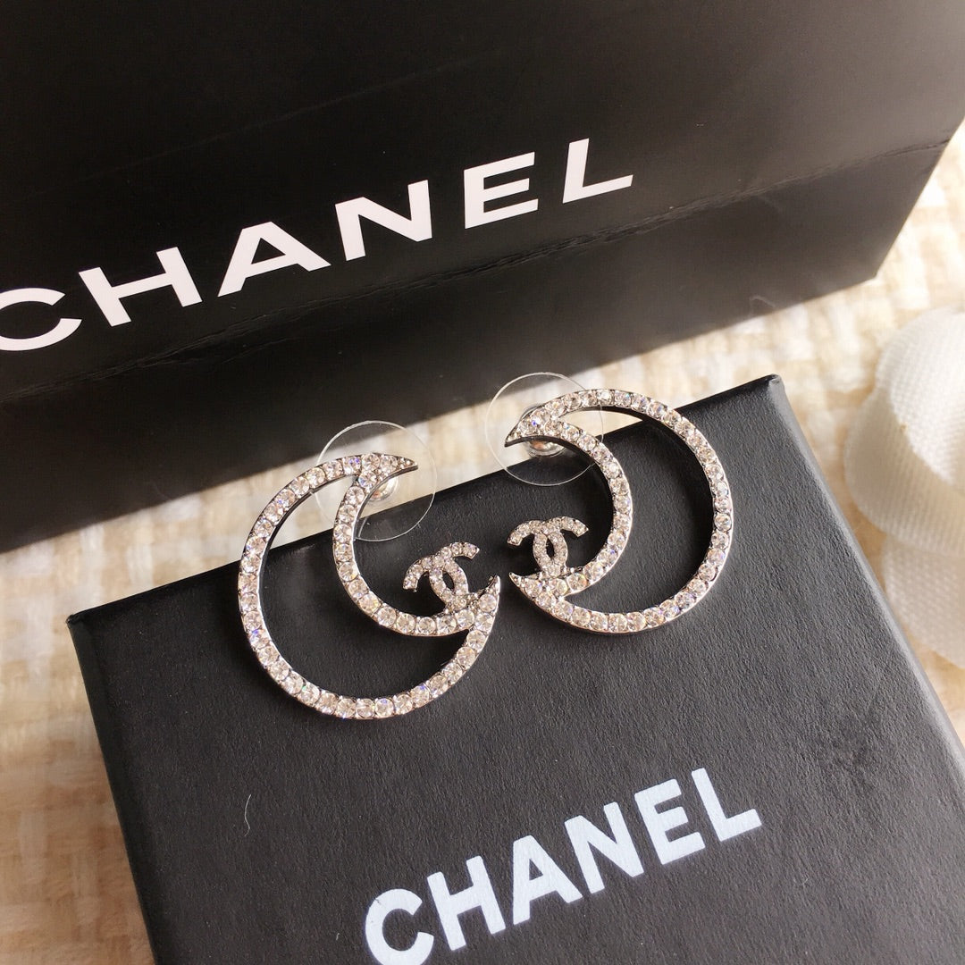 1YC314EDE Stylish Earrings