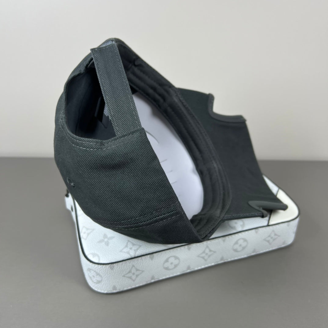 125ZJ525MDE Stylish hats