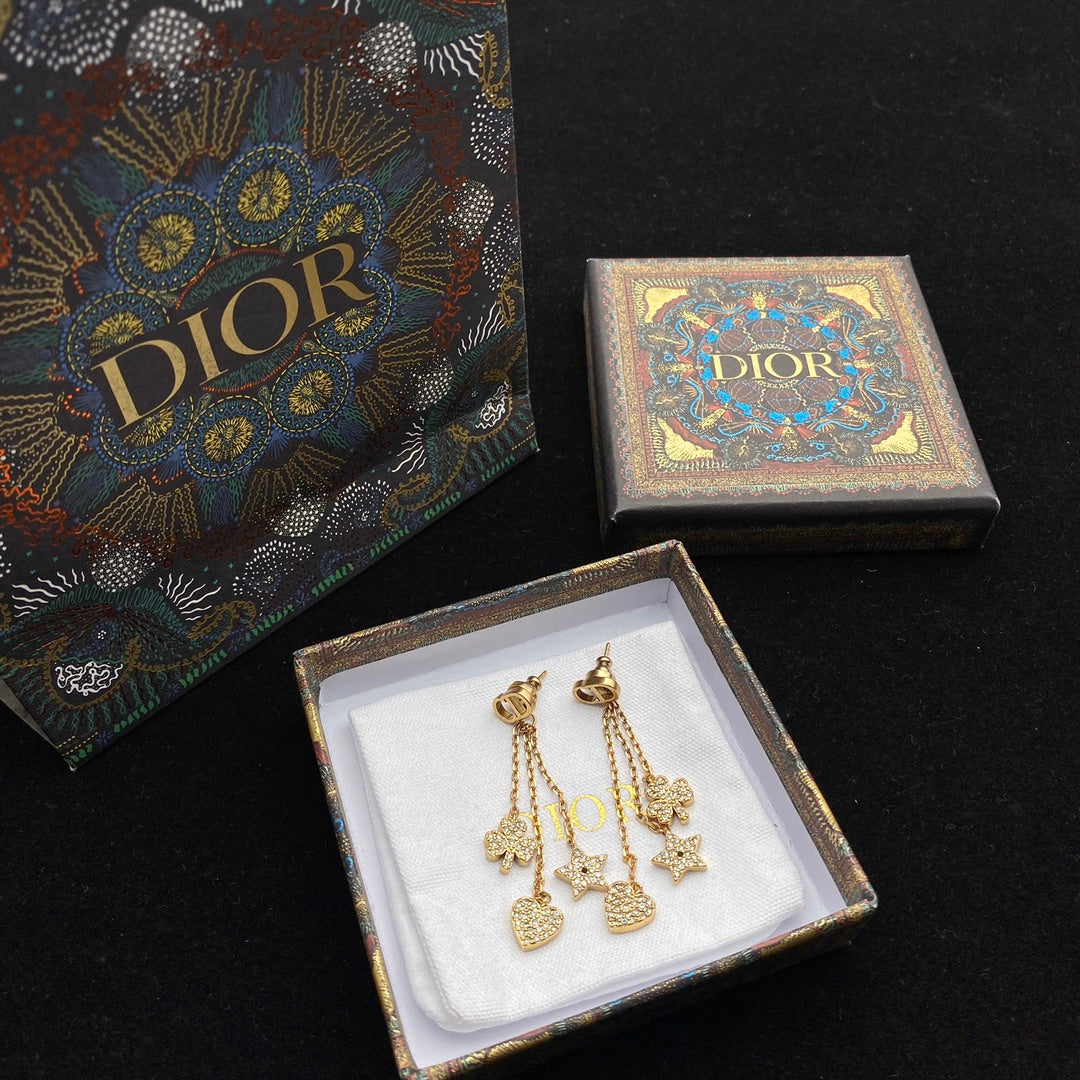 14D973EDE Stylish Earrings