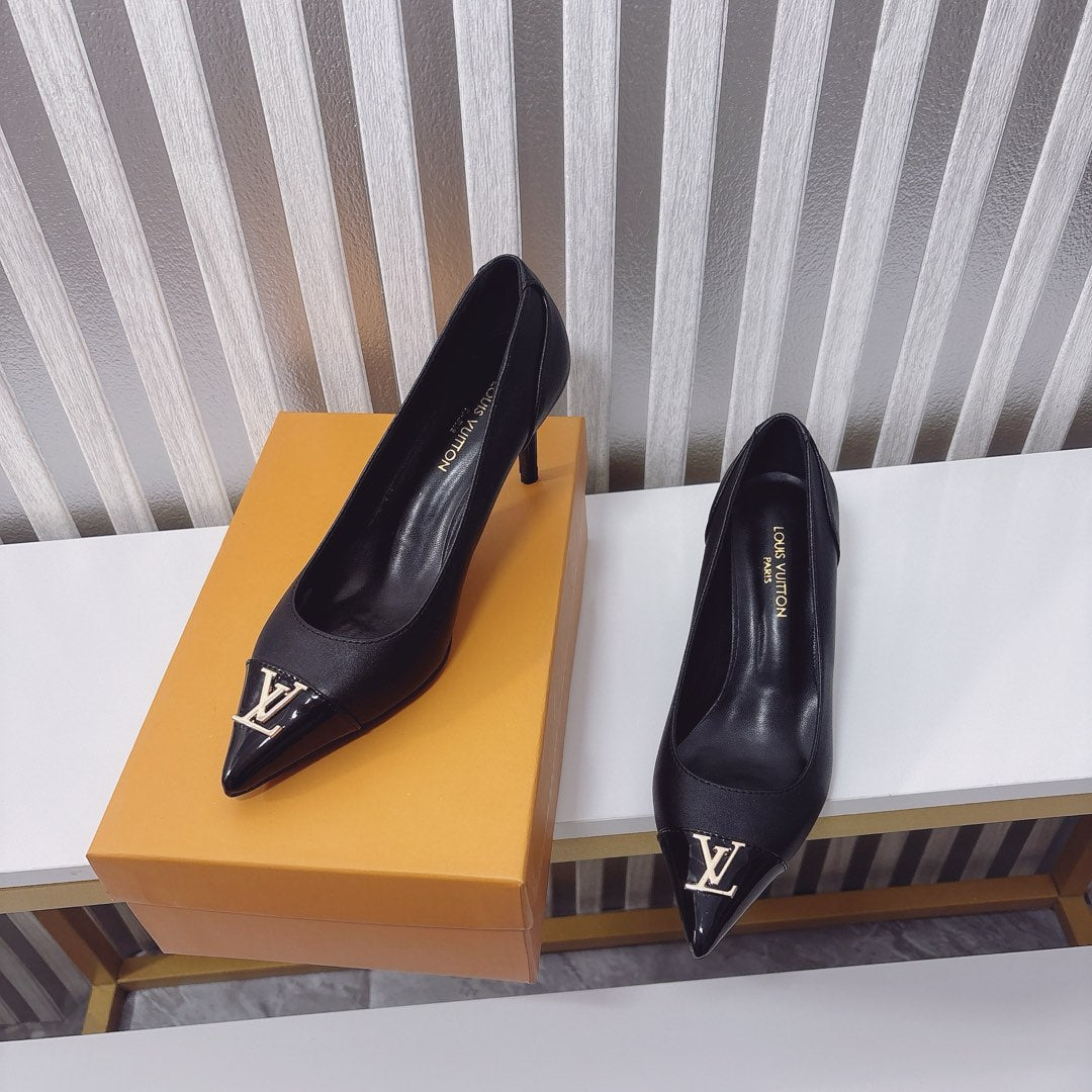1WE24ZDE Stylish High heels(Heel height 8cm)