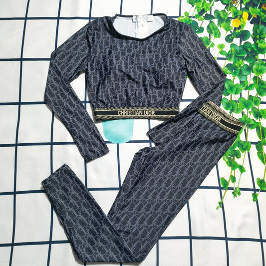14D91YDE Stylish Long sleeve swimsuit