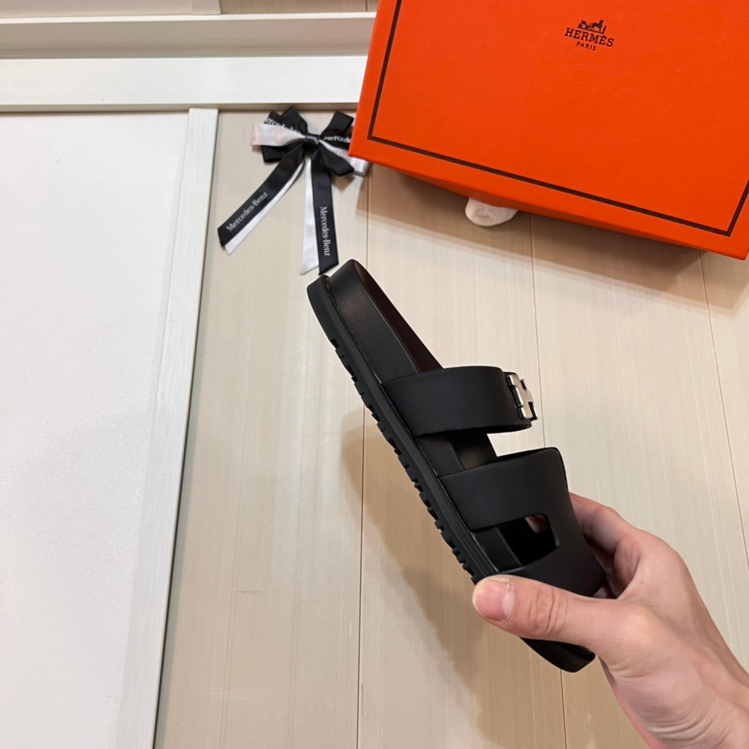 14H206ZDE Stylish Slippers