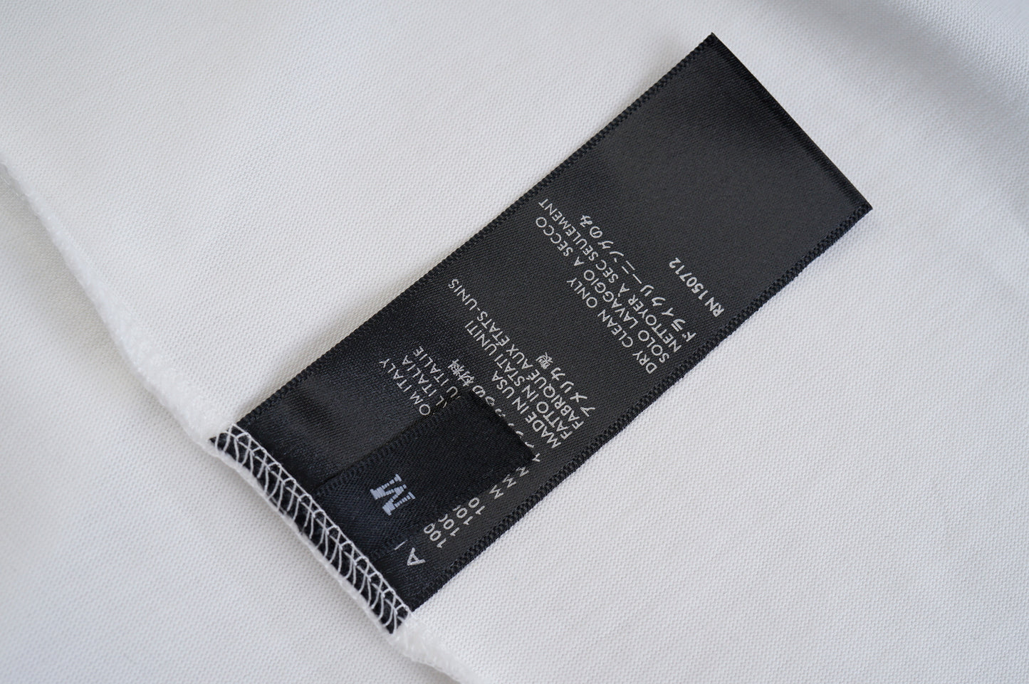 1ZA586UDE Stylish  T-shirts