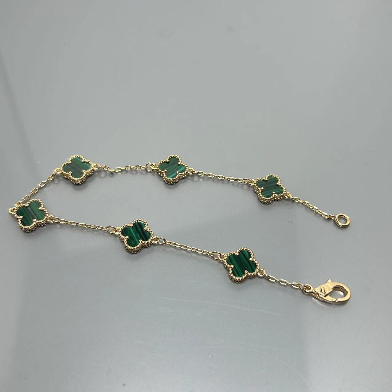 5XVA183KDE Stylishbracelets 6 flowers mini size 0.9cm flower