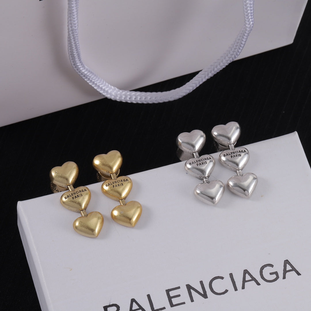 14J684EDE Stylish Earrings
