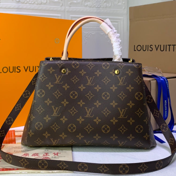 AE35BDE Stylish leather bag 