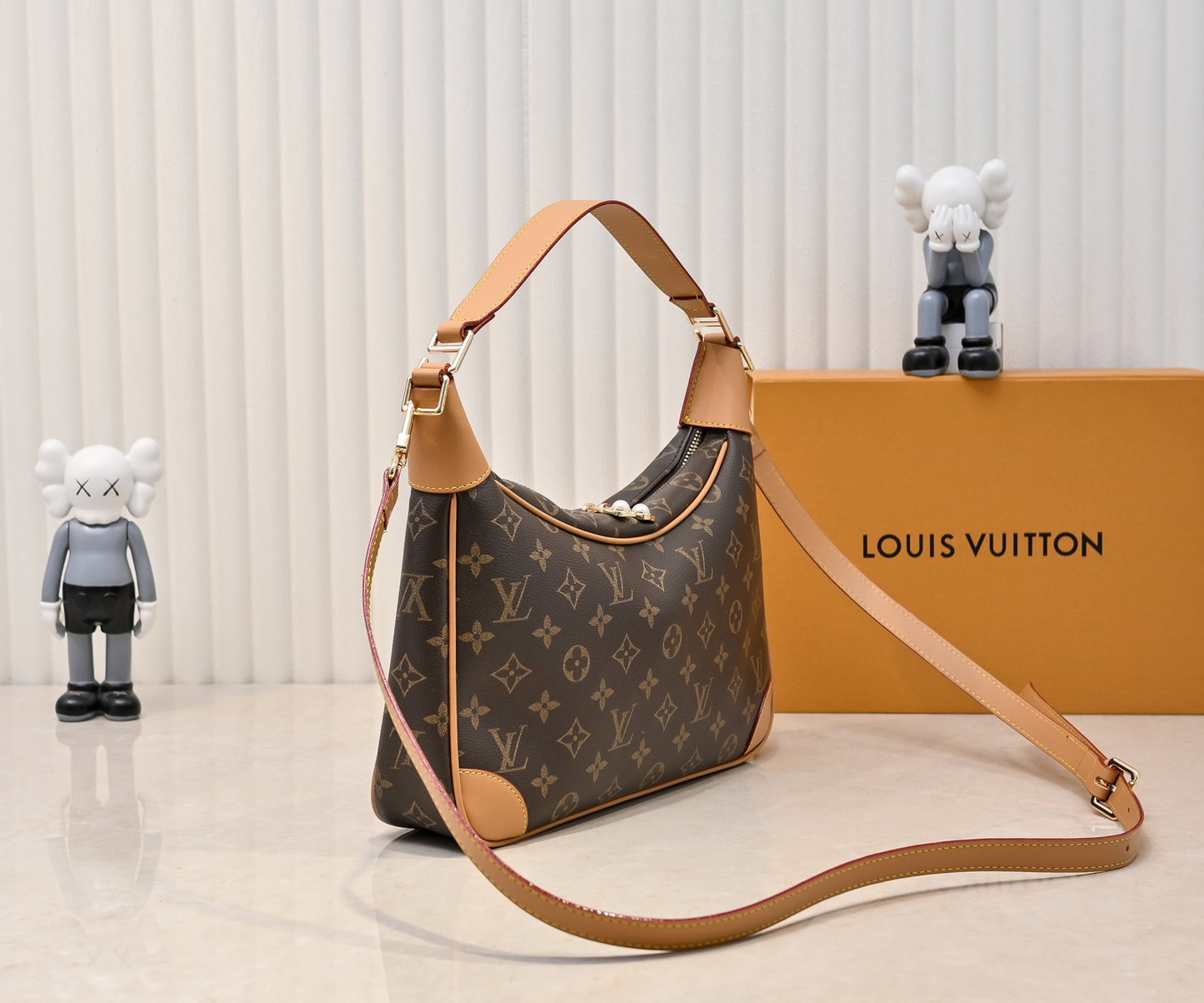 2WE9BDE Stylish leather bag