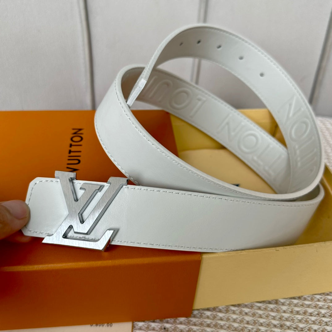 14E20PDE Stylish  High quality belt With full package