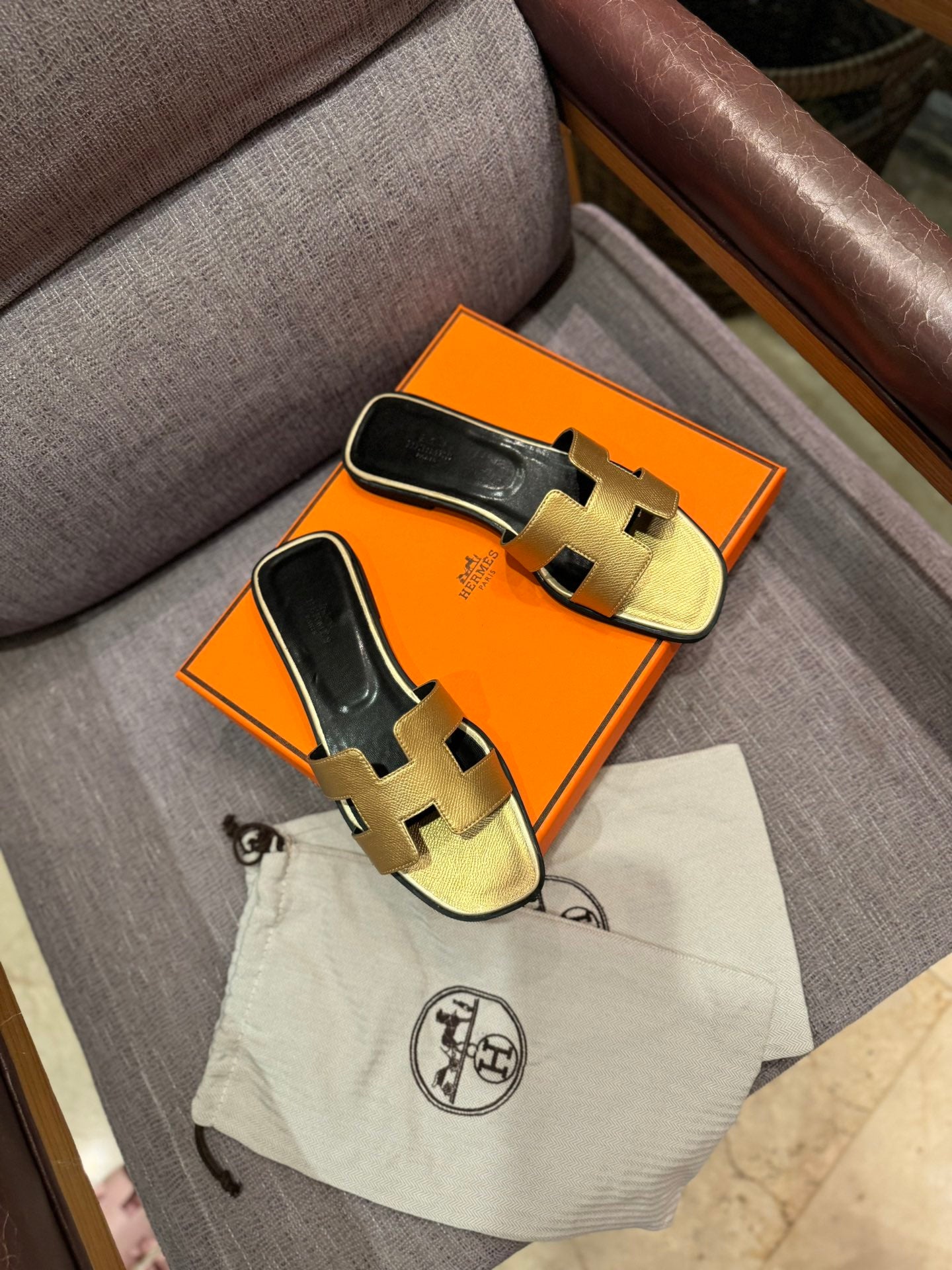 1ZH238ZDE Stylish Slippers