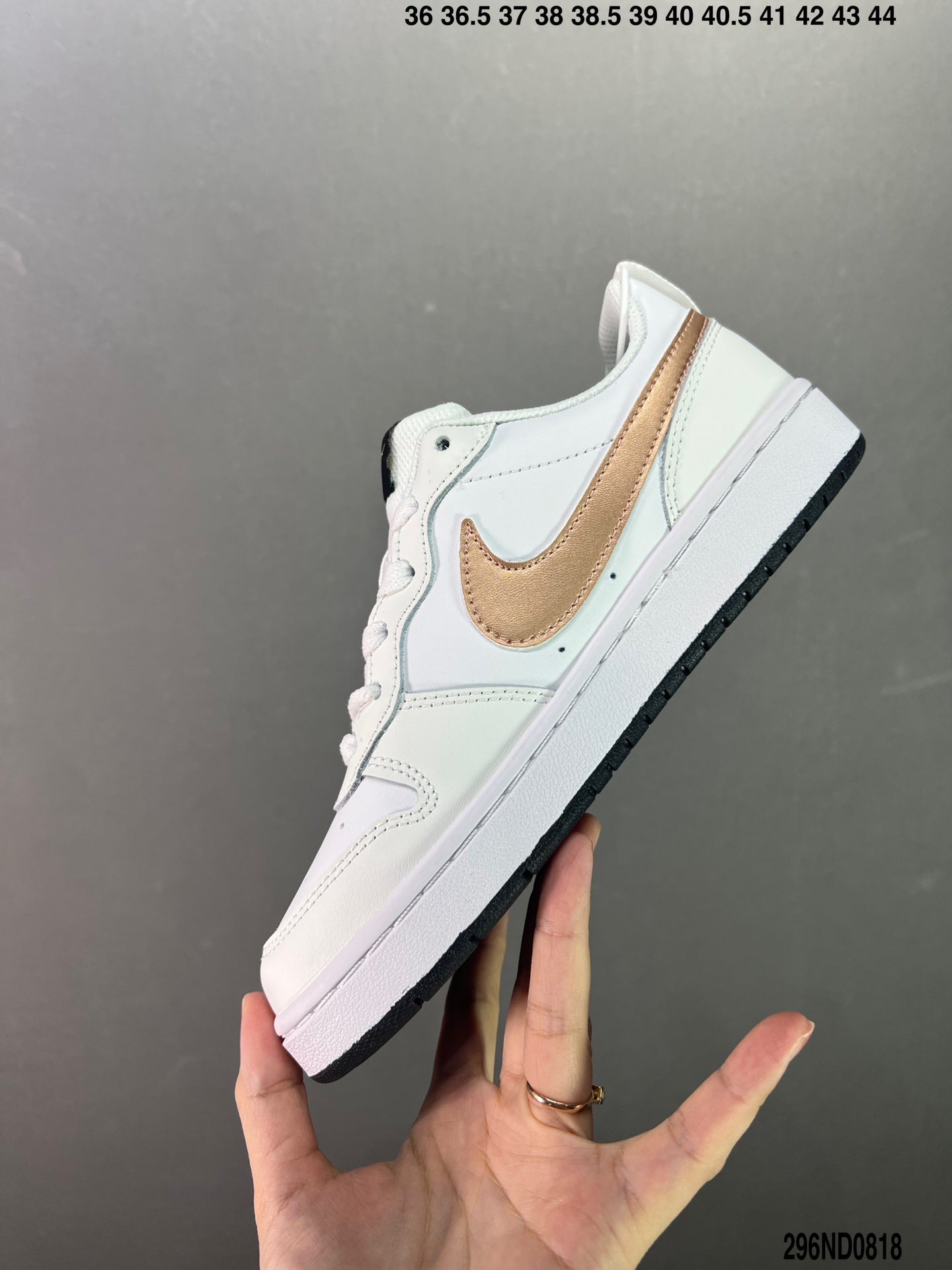 4YN40ZDE Stylish Sneakers (No Box, August-October Big Sale)