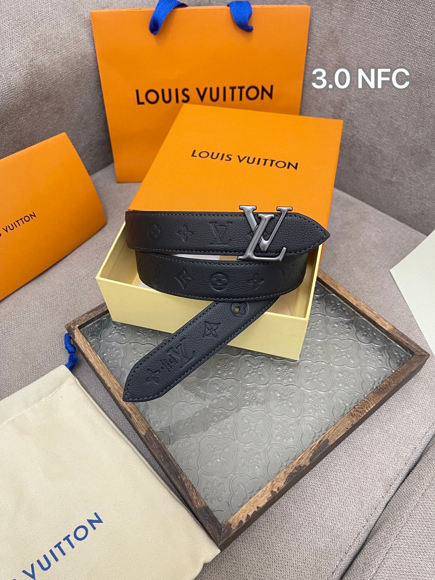 255RE10PDE Stylish  High quality belt With full package