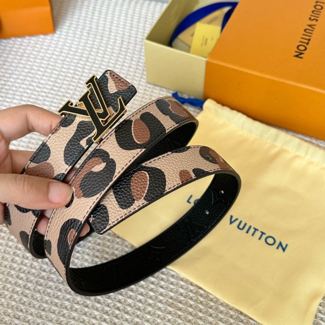 14E19PDE Stylish  High quality belt With full package