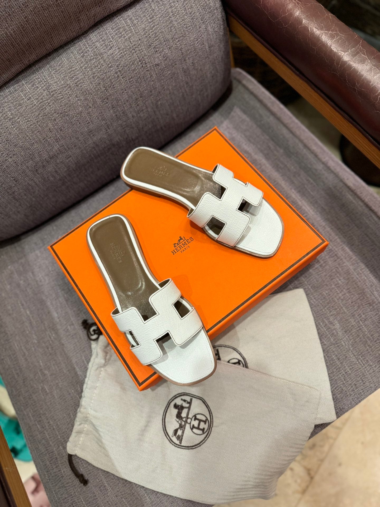 1ZH236ZDE Stylish Slippers