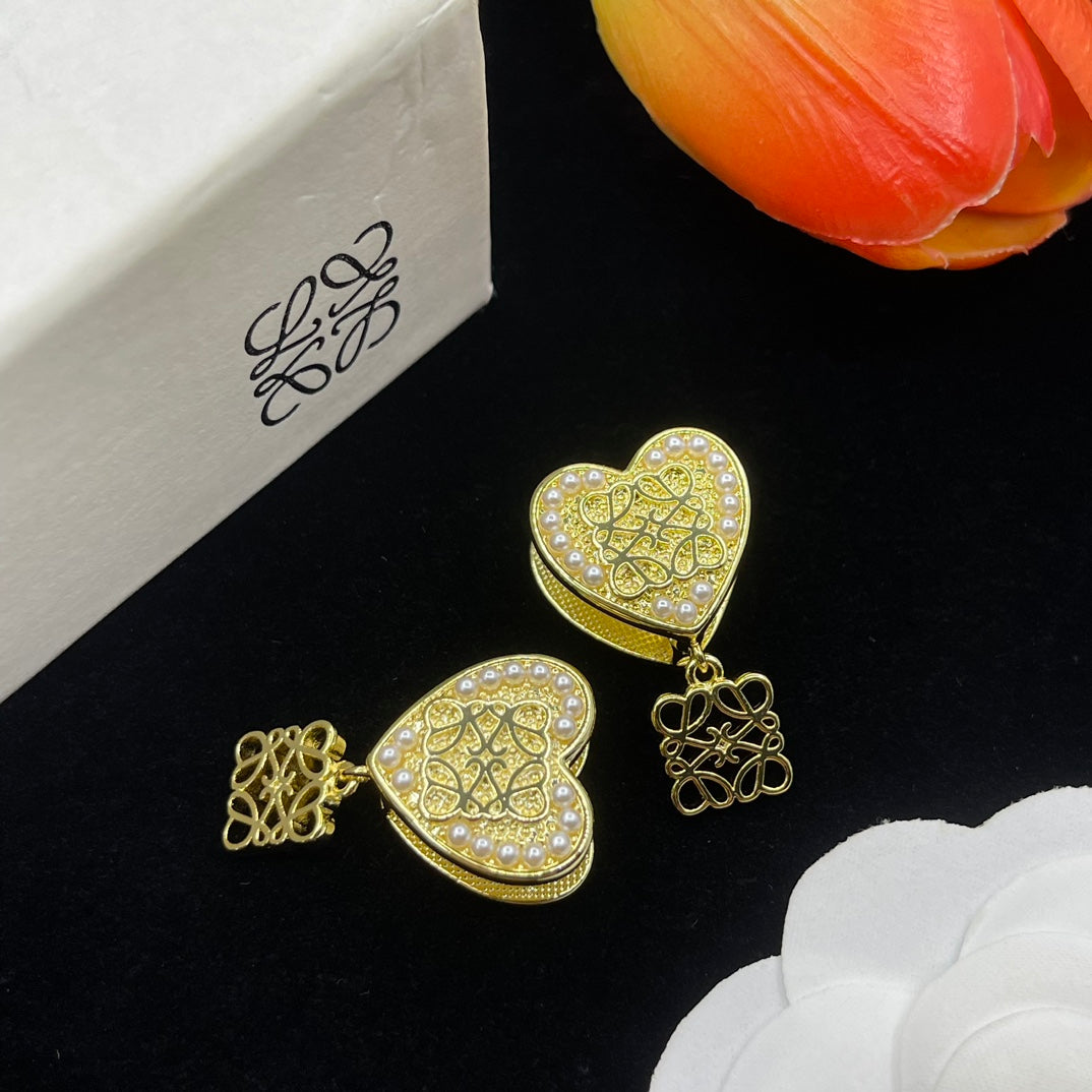 14A1002EDE Stylish Earrings
