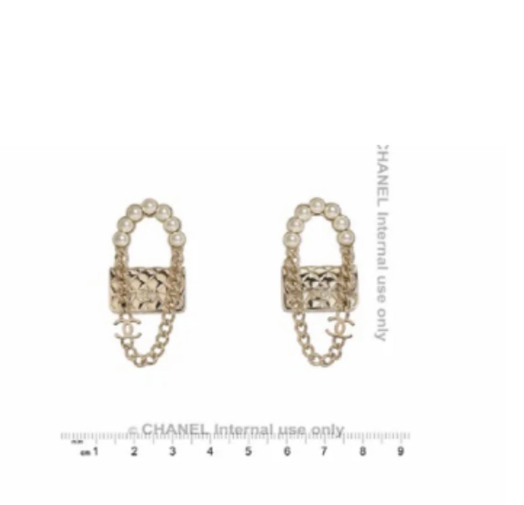 1YC395EDE Stylish Earrings