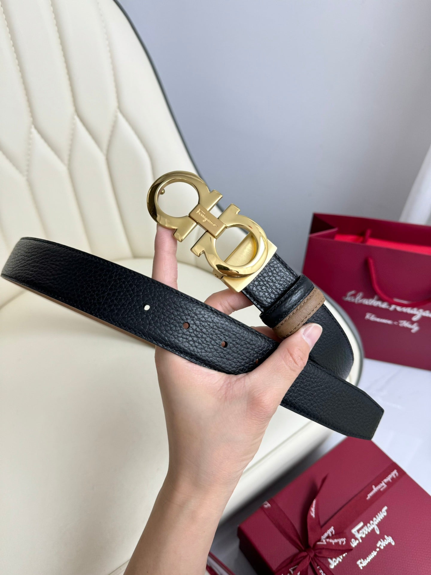 1WA169PDE Stylish  High quality belt With full package