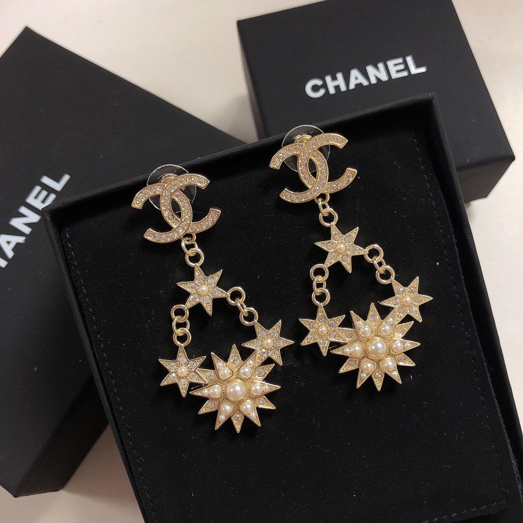 1YC159EDE Stylish Earrings