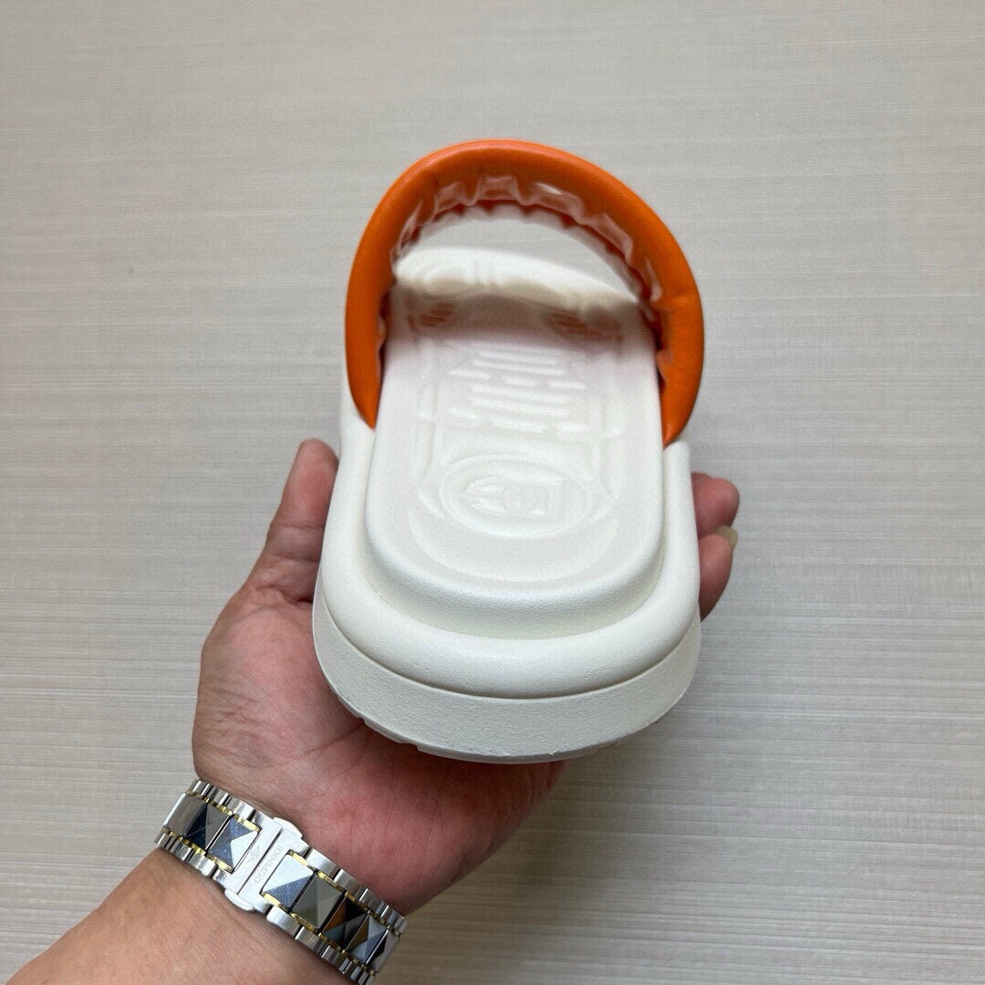 535ZA268ZDE Stylish Slippers