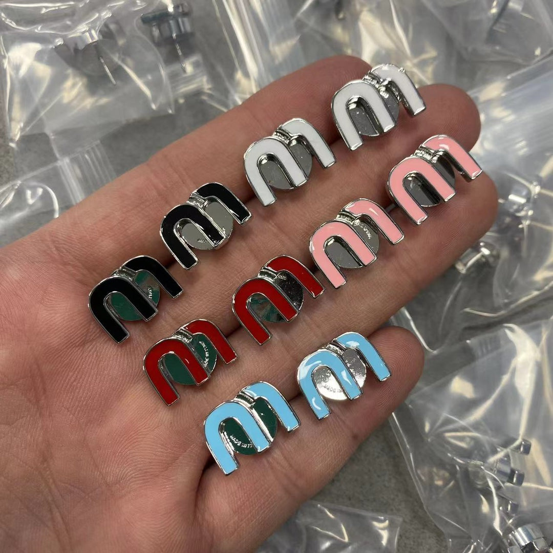 14A517EDE Stylish Earrings