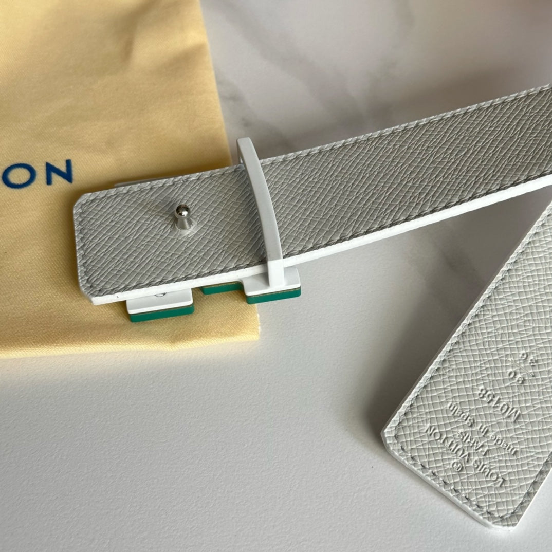 14E59PDE Stylish  High quality belt With full package