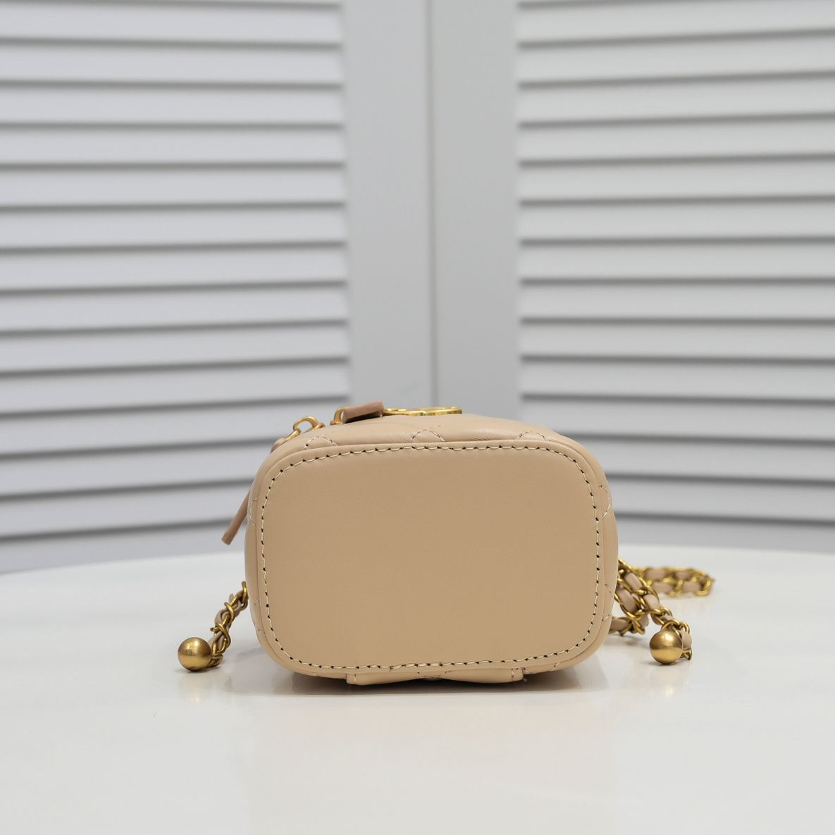 1XC45BDE Stylish leather bag 