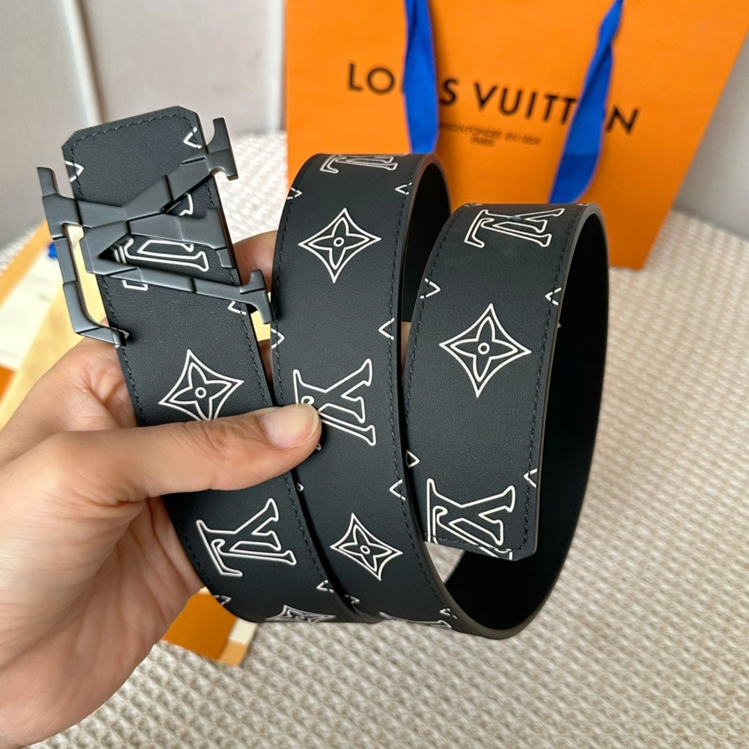 14E150PDE Stylish  High quality belt With full package