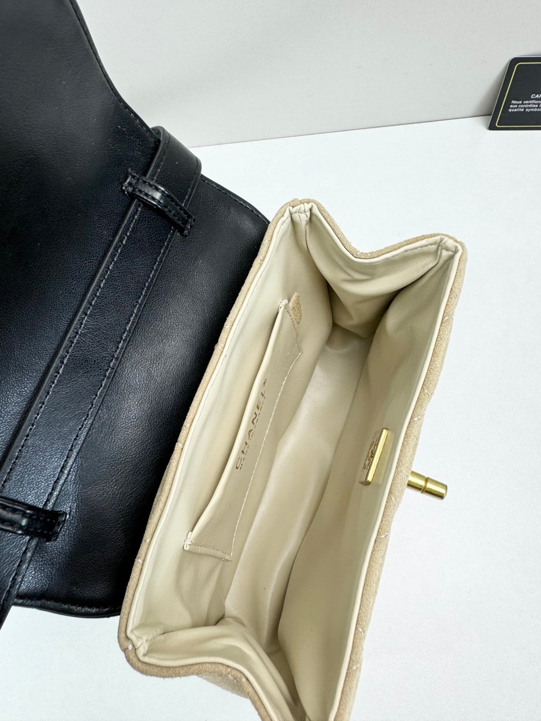 15RC62BDE Stylish leather bag