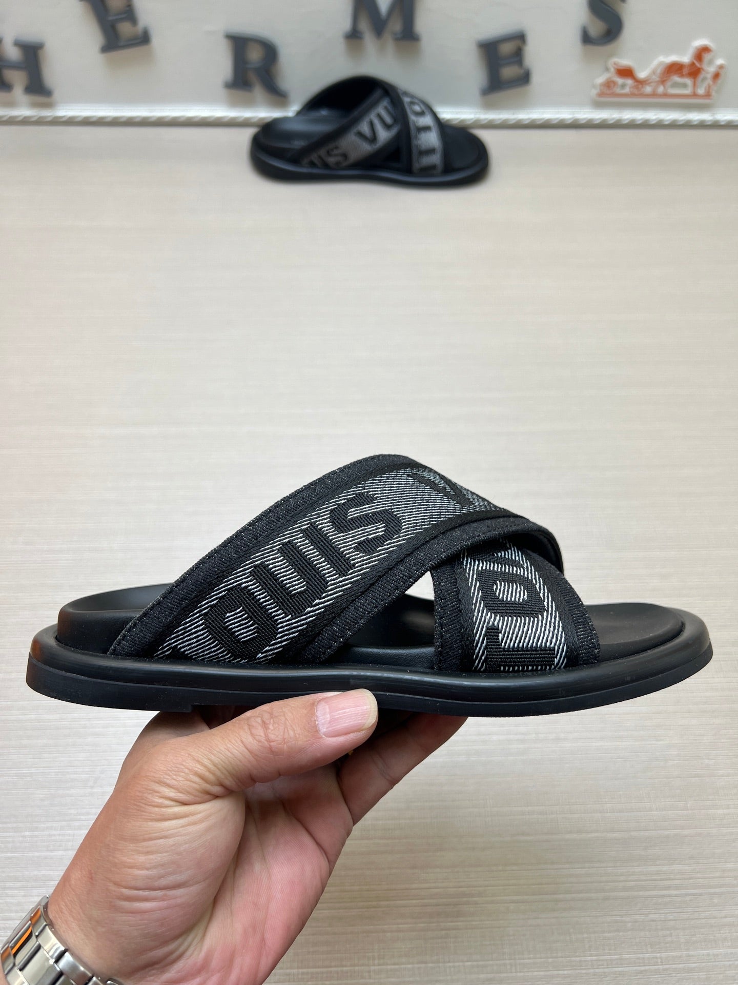 535ZE273ZDE Stylish Slippers