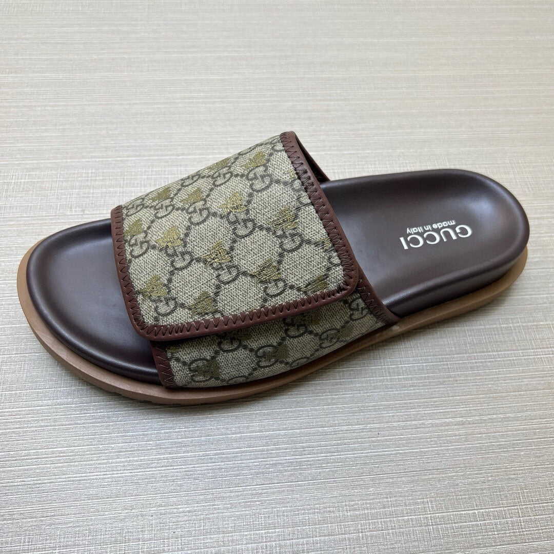 5WB240ZDE Stylish Slippers