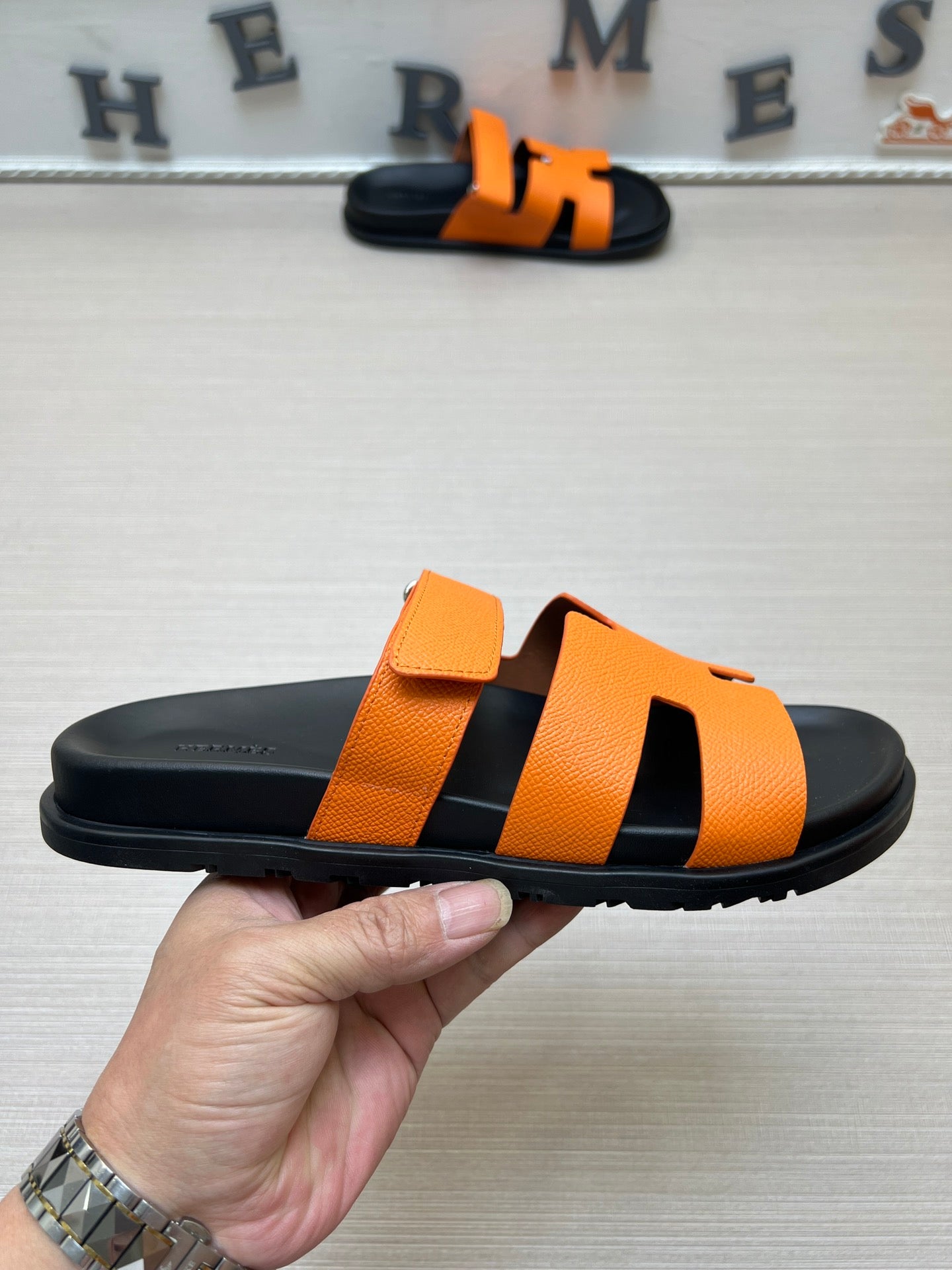 54H1ZDE Stylish slippers