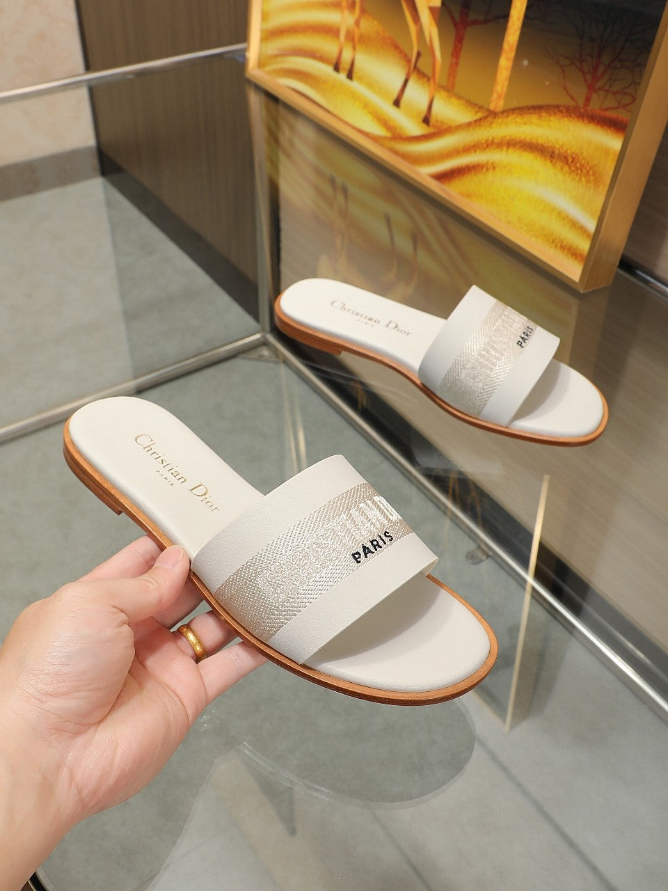 255QD38ZDE Stylish leather shoes