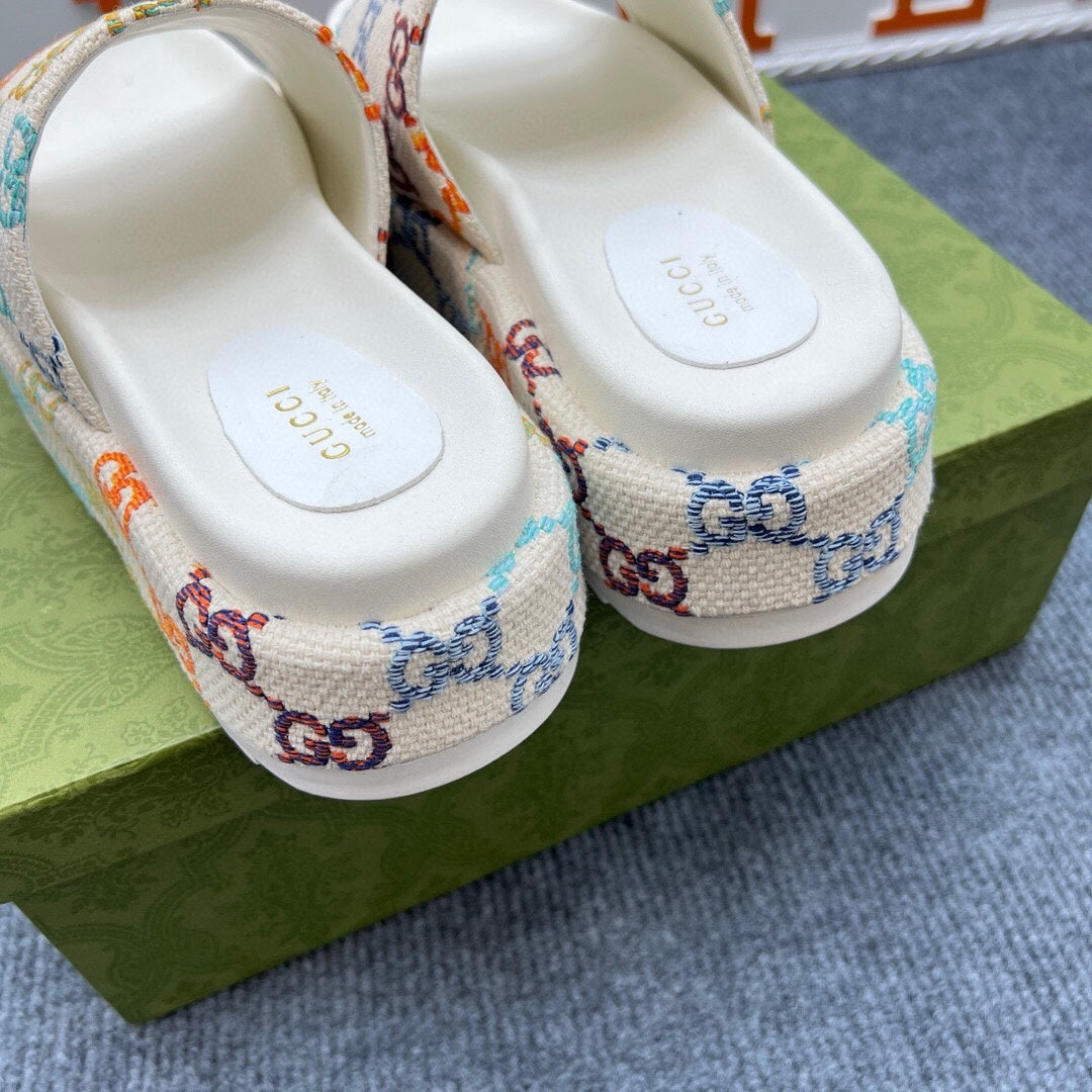 54B122ZDE Stylish slippers  Sole thickness 5.5cm