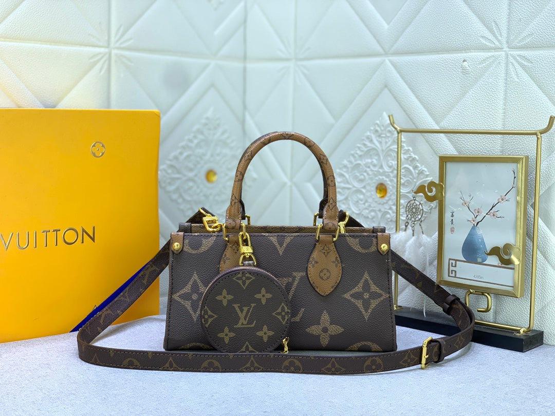 2XE320BDE Stylish leather bag 