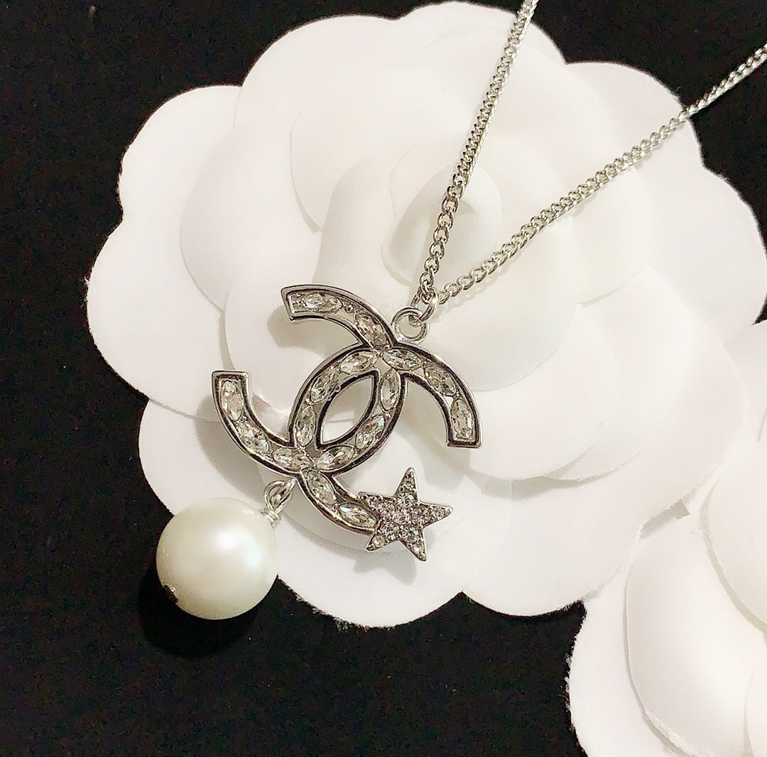 1YC18XDE Stylish Necklaces