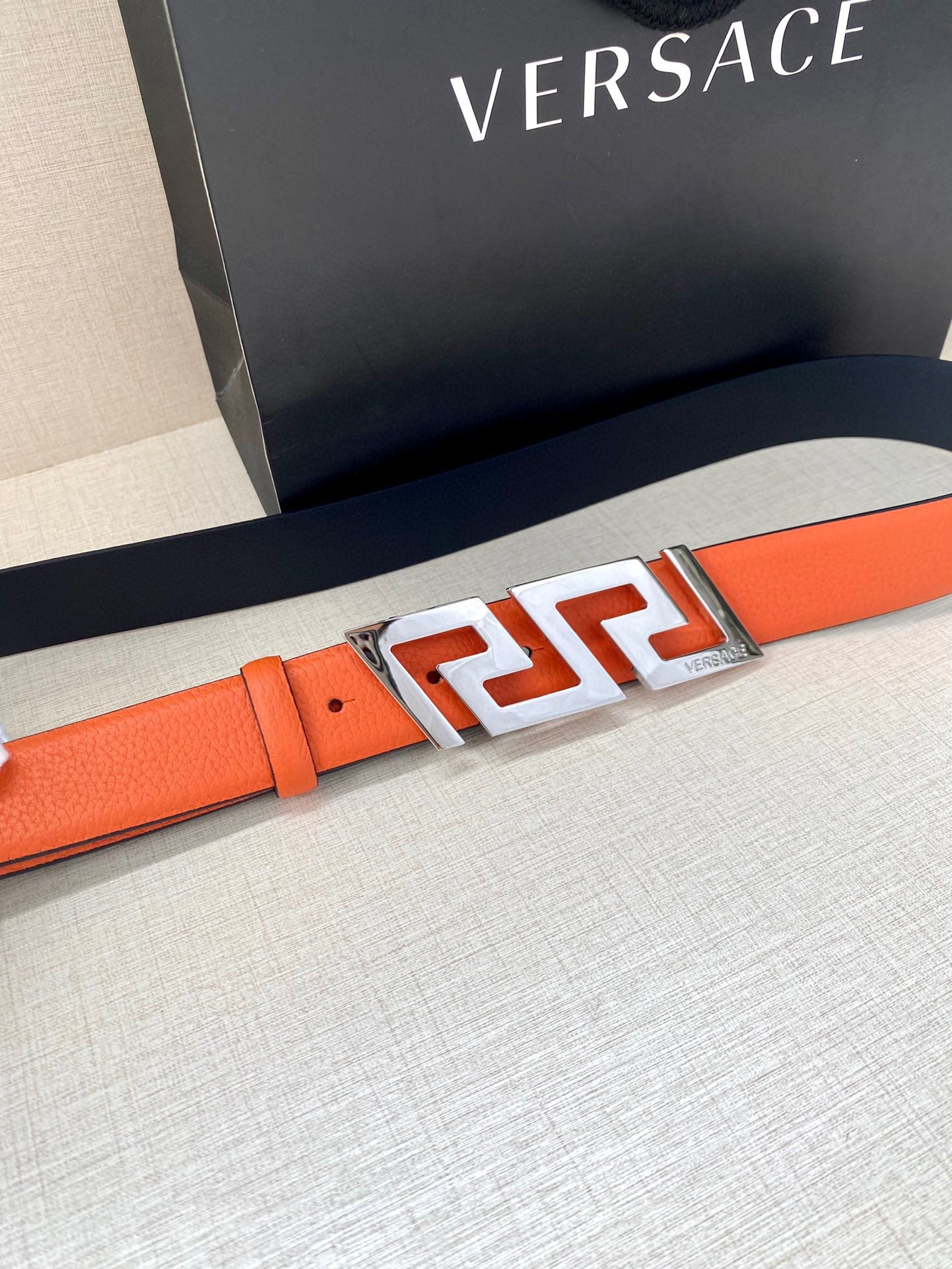 1WV166PDE Stylish  High quality belt With full package
