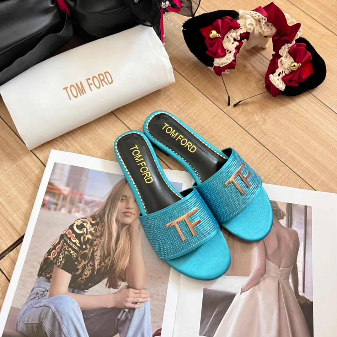 14A89ZDE Stylish Slippers