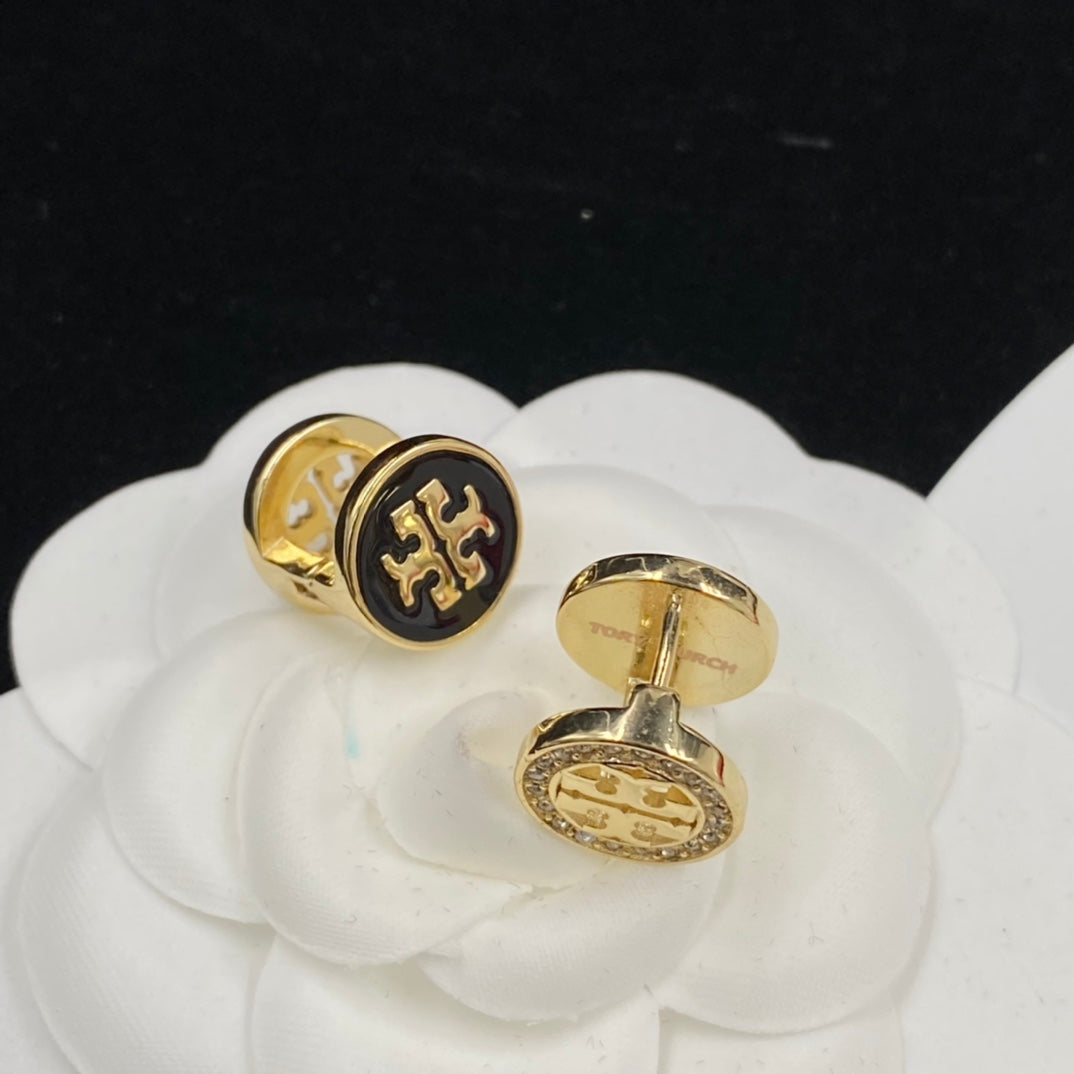 14A465EDE Stylish Earrings