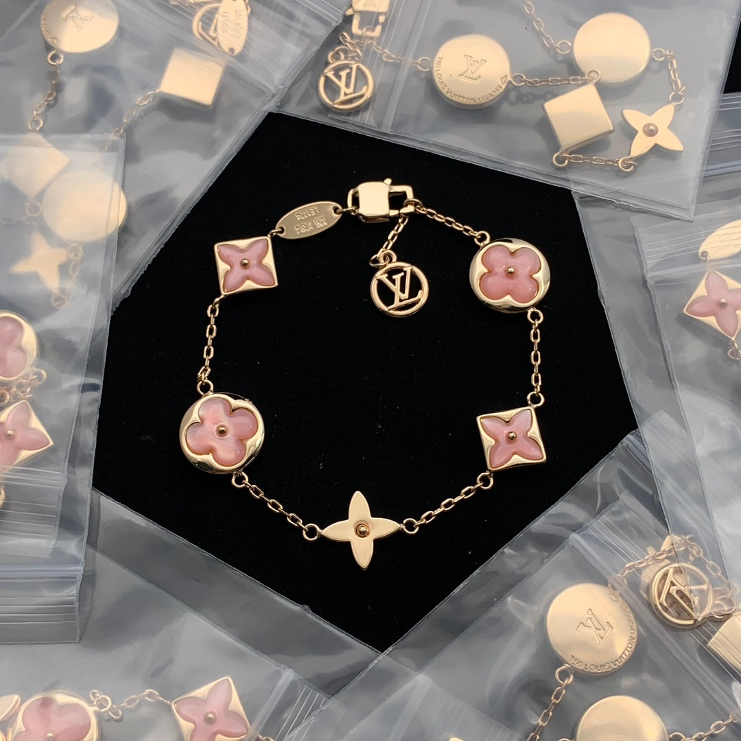 84E16KDE Stylish Bracelets