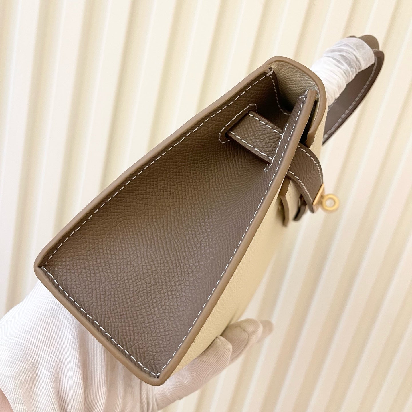 2WH25BDE Stylish leather bag