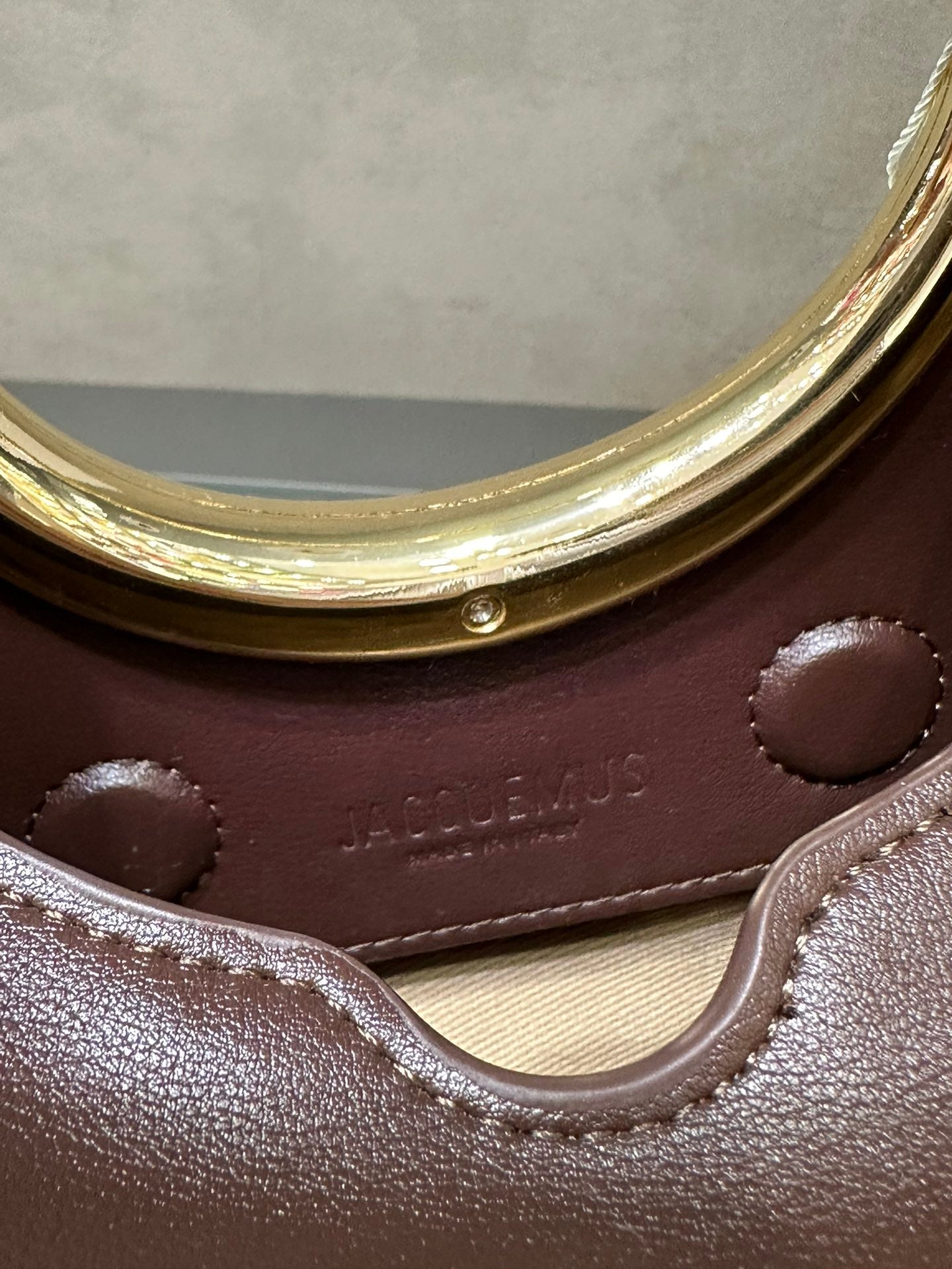 155NA12BDE Stylish leather bag