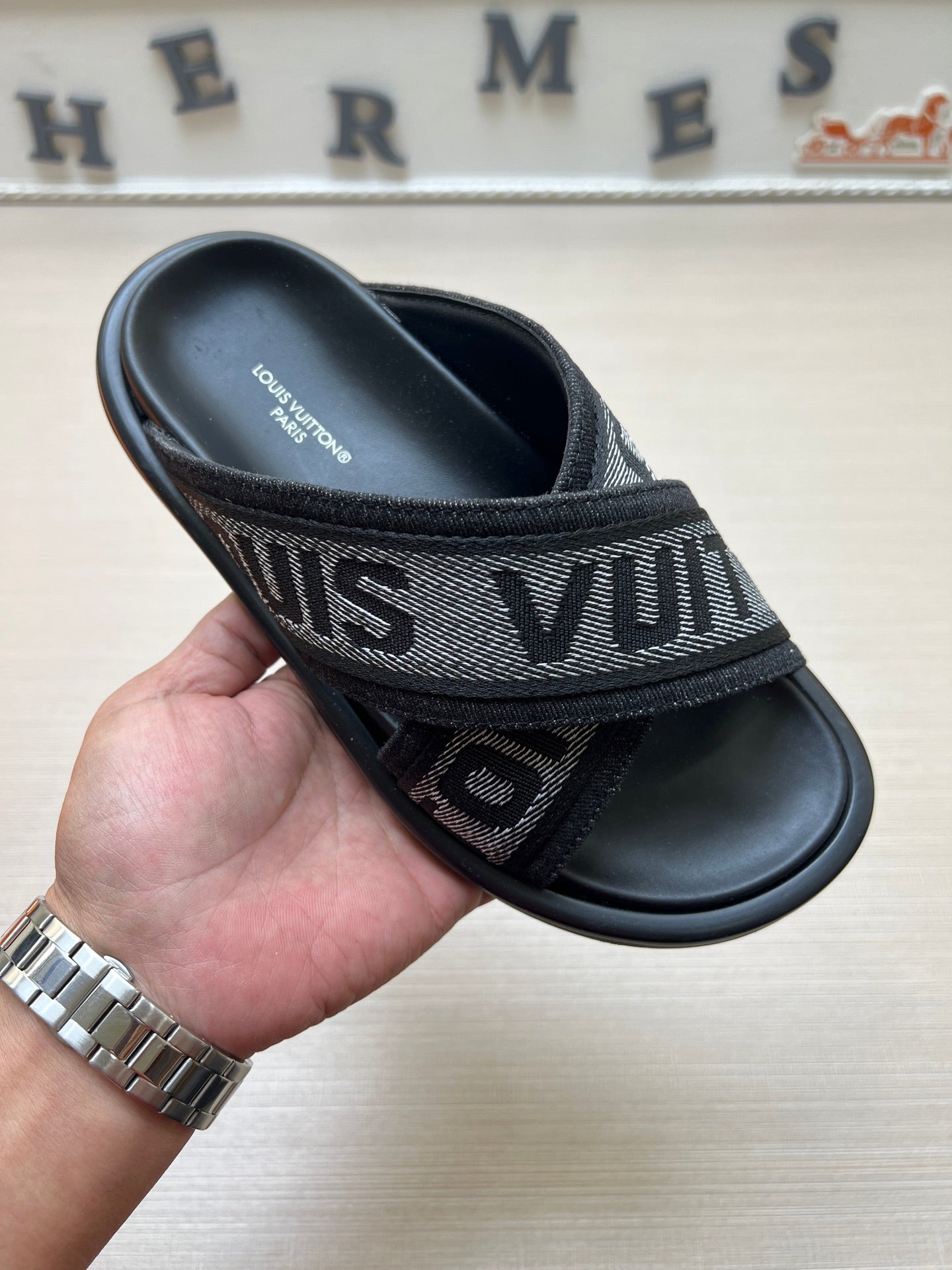 535ZE273ZDE Stylish Slippers