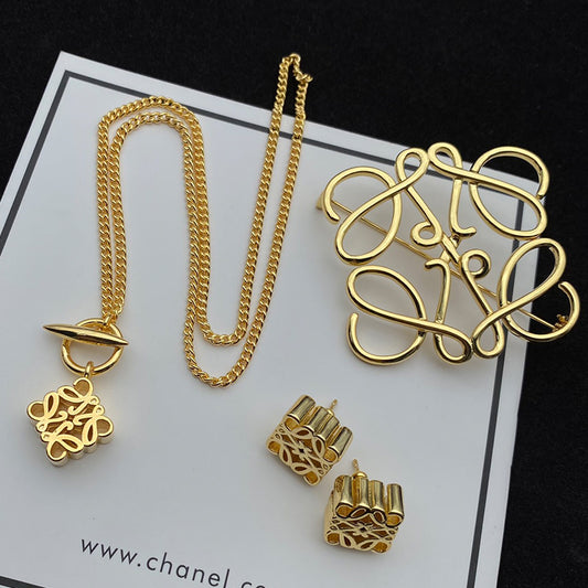 14A600XDE Stylish  Earrings Brooch Necklaces