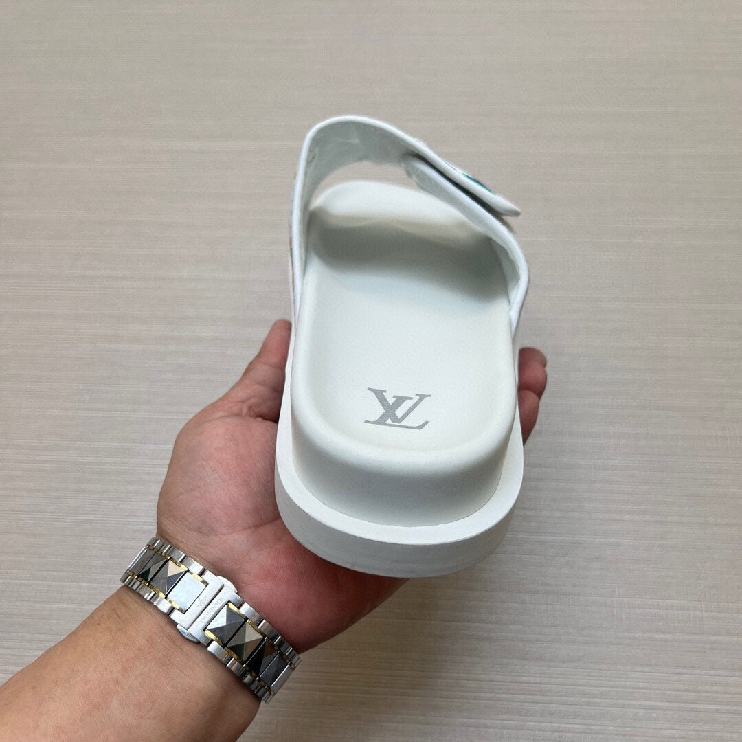 5WE247ZDE Stylish Slippers