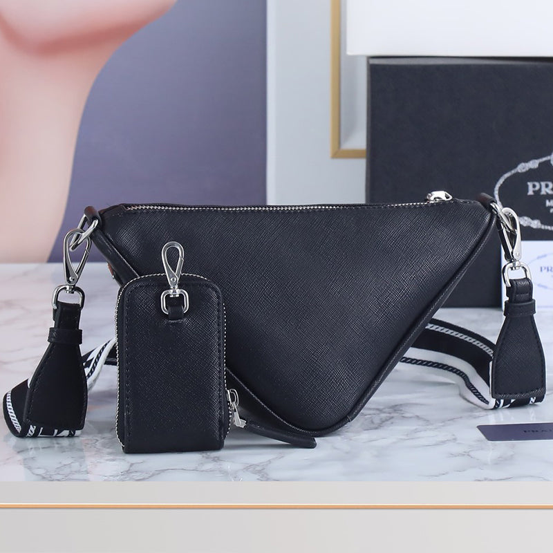 1XPD84BDE Stylish leather bag 